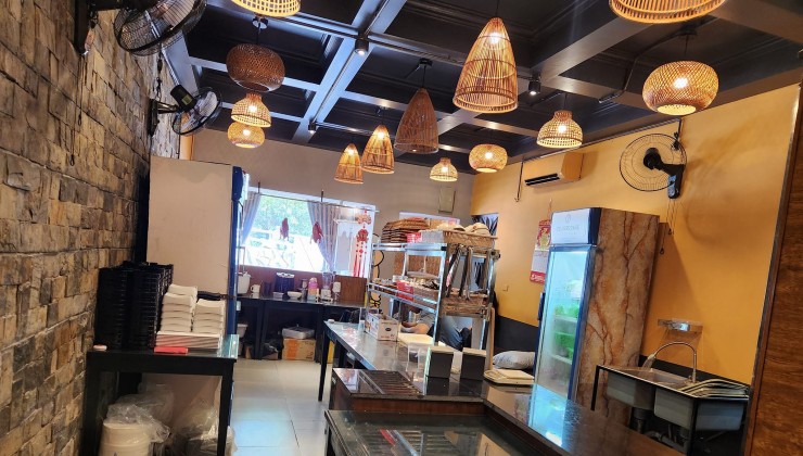 CHO THUÊ_NHÀ BIỆT THỰ MP HOÀNG HOA THÁM 2 TẦNG, 150M2, MT 15M, GIÁ 60 TR
